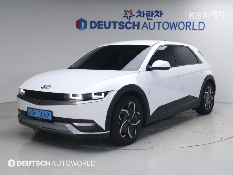 Hyundai IONIQ 5 EXCLUSIVE — фото 1