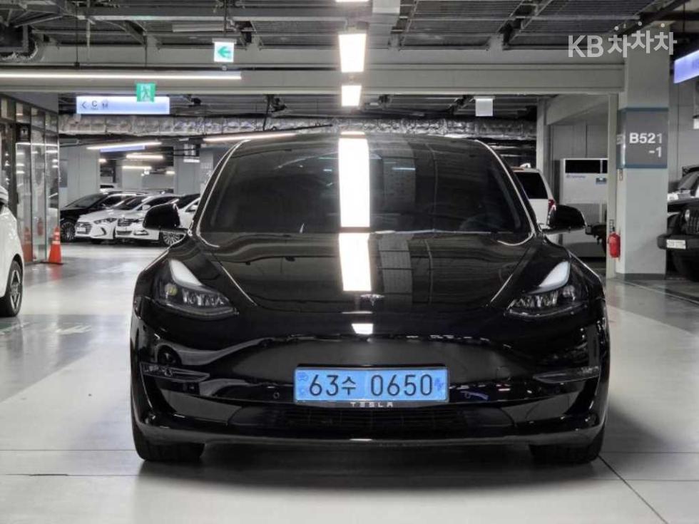 테슬라 모델 3 2022년식 테슬라 Model 3 Long Range