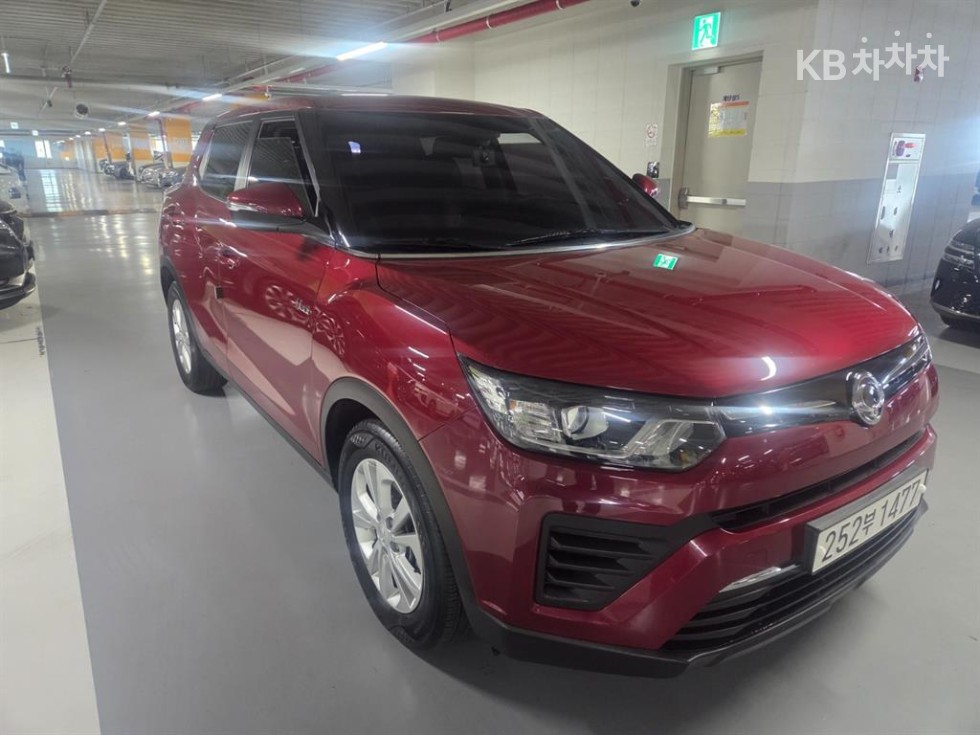 KG Mobility Tivoli BASE MODEL — фото 2