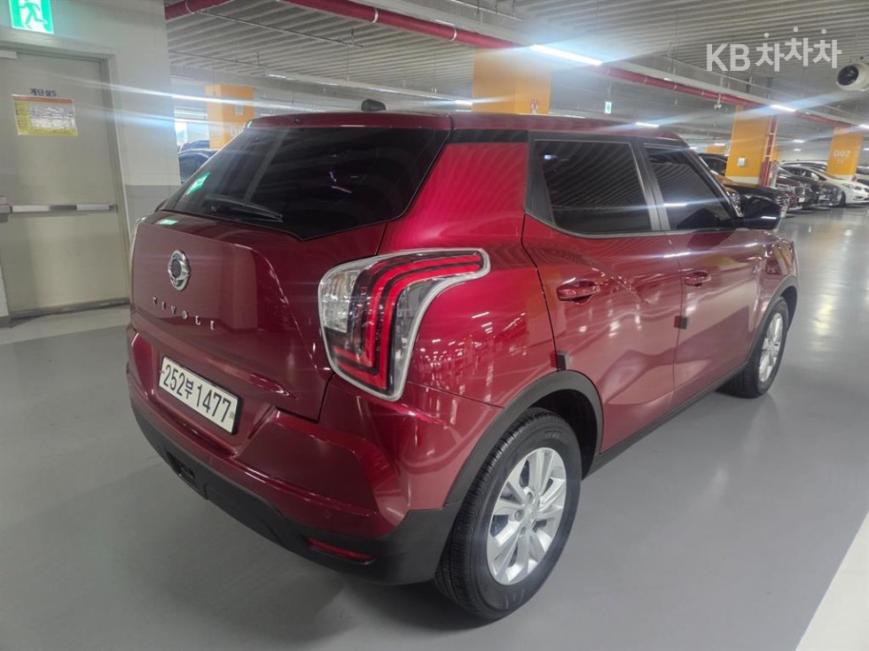 KG Mobility Tivoli BASE MODEL — фото 3