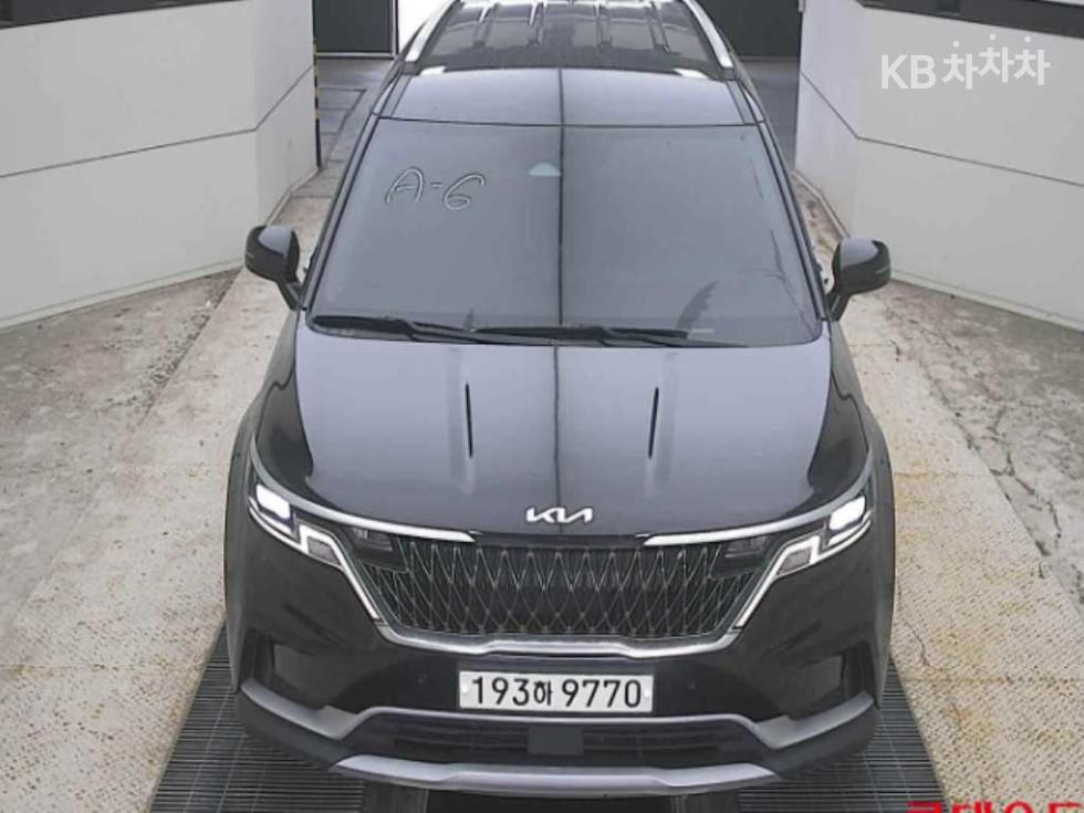 Kia Carnival PRESTIGE — фото 1