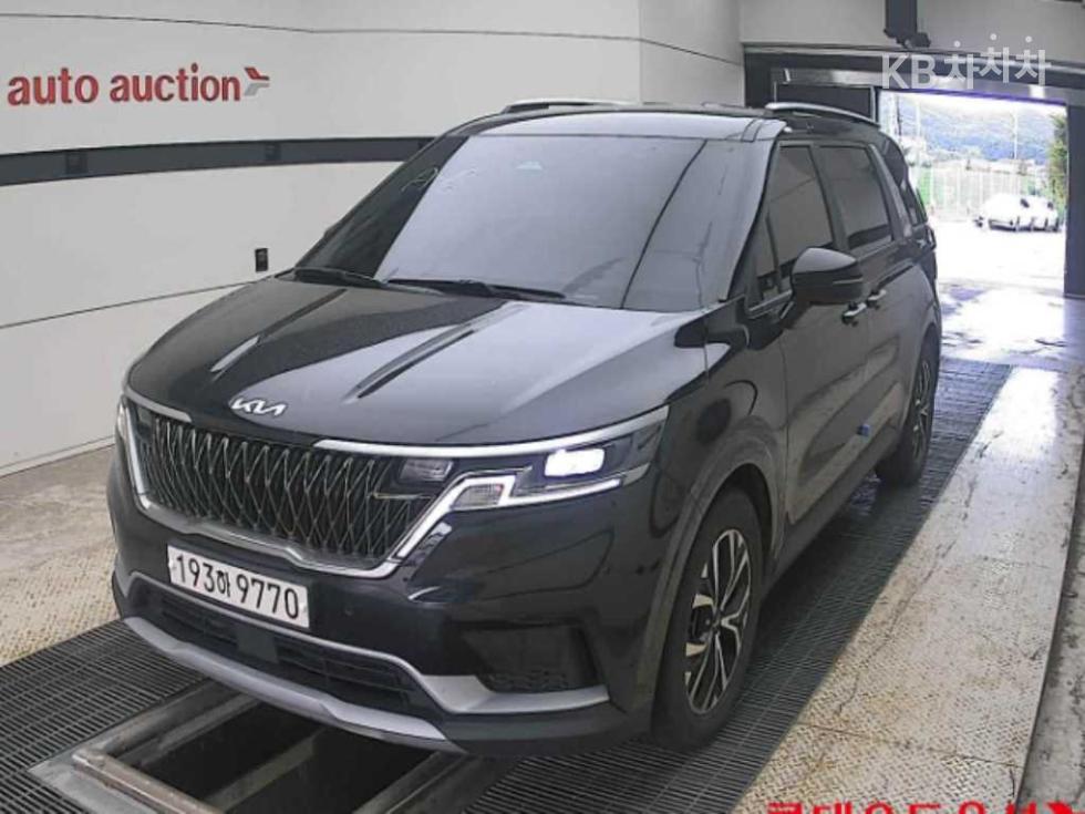 Kia Carnival PRESTIGE — фото 2