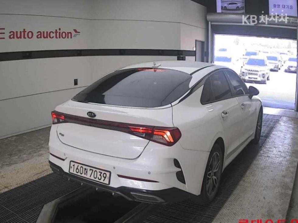 Kia K5 PRESTIGE — фото 3