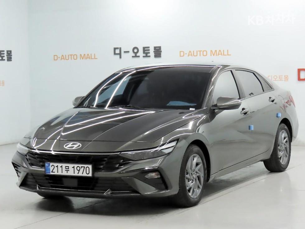 Hyundai Avante — фото 1