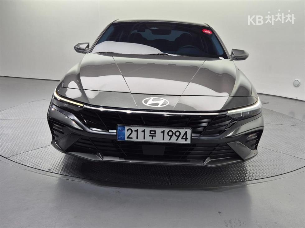 Hyundai Avante — фото 2