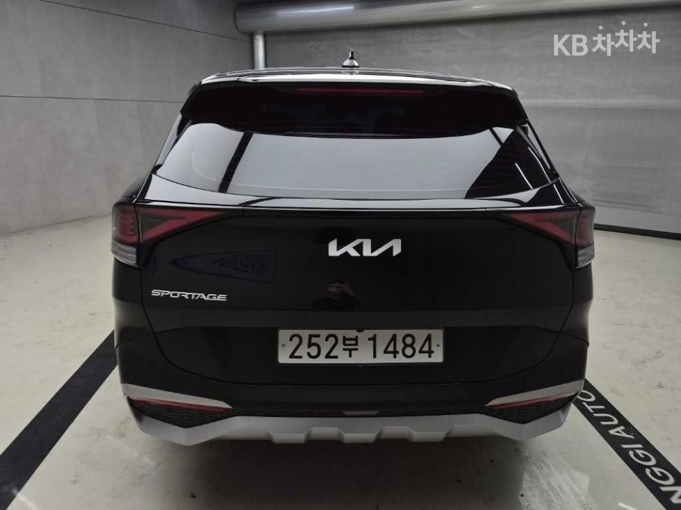 Kia Sportage TRENDY — фото 3