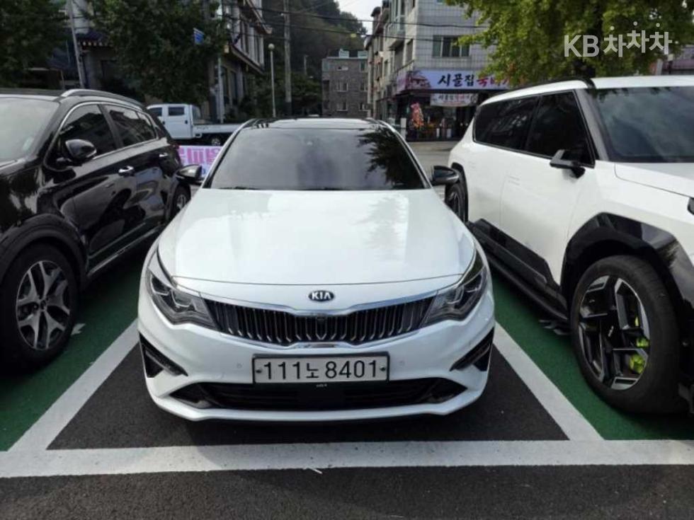 Kia K5 Intelligent — фото 1