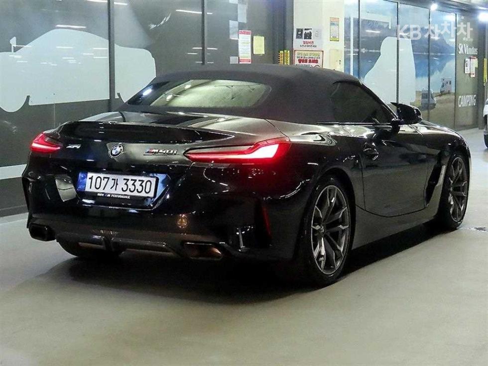 BMW Z4 — фото 4