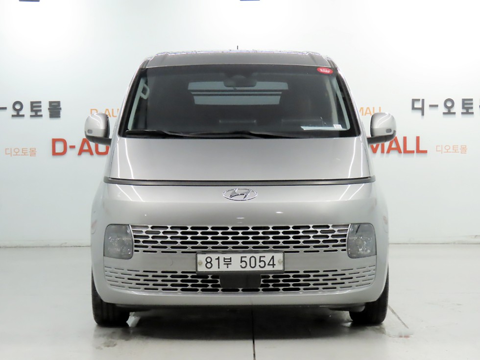 Hyundai Staria — фото 2