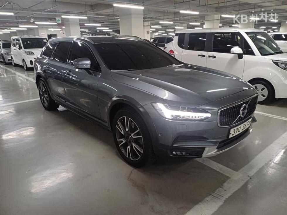 Volvo V90 — фото 3