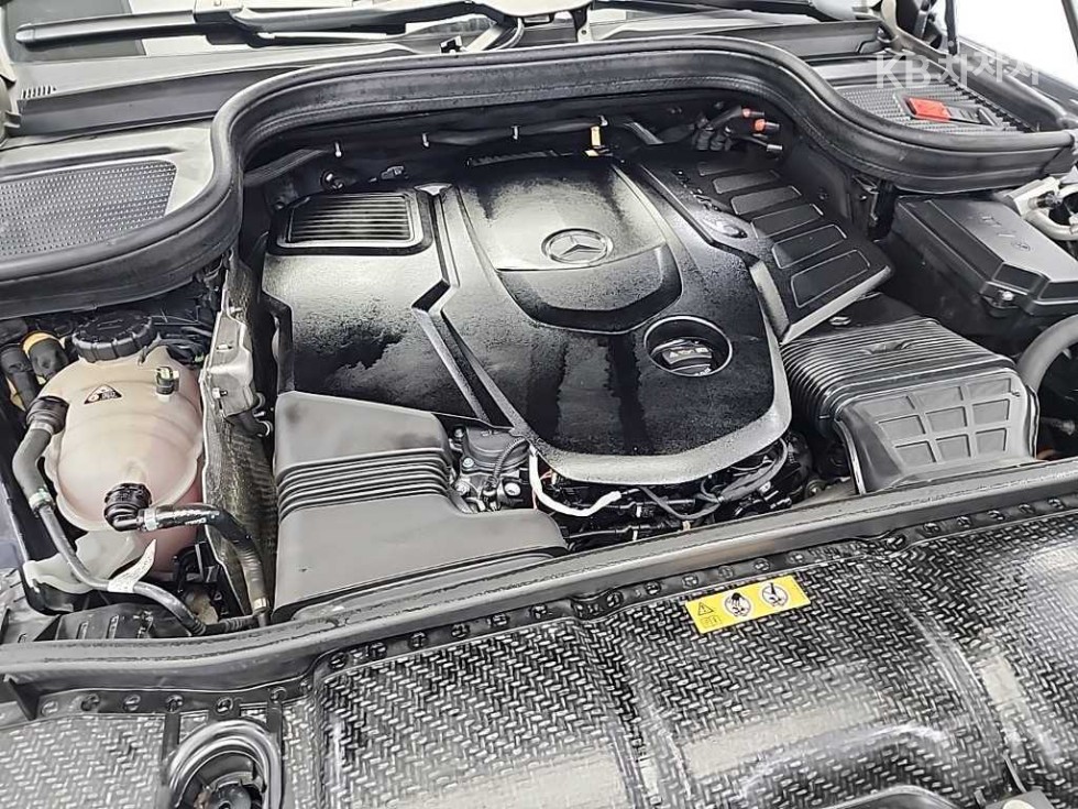 Mercedes-Benz GLS-Class BASE MODEL — фото 4