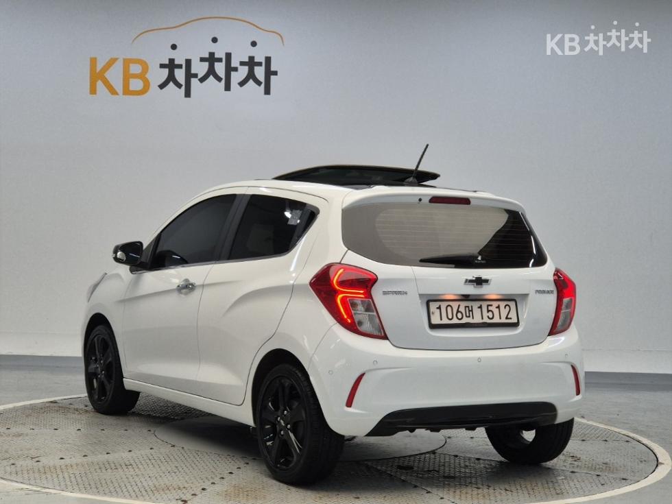 GM Korea Chevrolet Spark BASE MODEL — фото 2