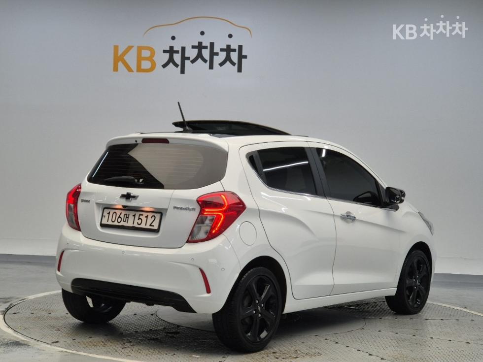 GM Korea Chevrolet Spark BASE MODEL — фото 3