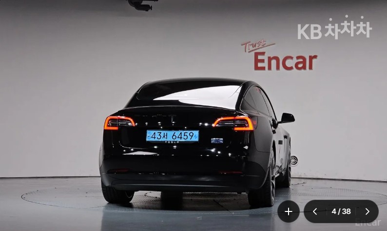 Tesla Model 3 — фото 4