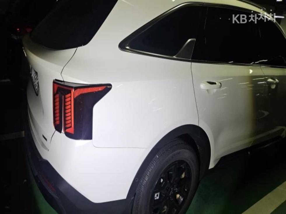 Kia Sorento SIGNATURE — фото 3