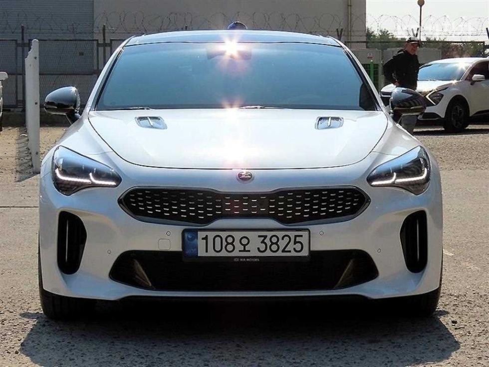 Kia Stinger Masters — фото 1