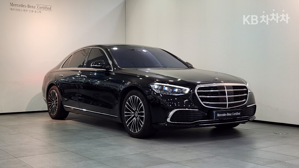 Mercedes-Benz S-Class BASE MODEL — фото 1