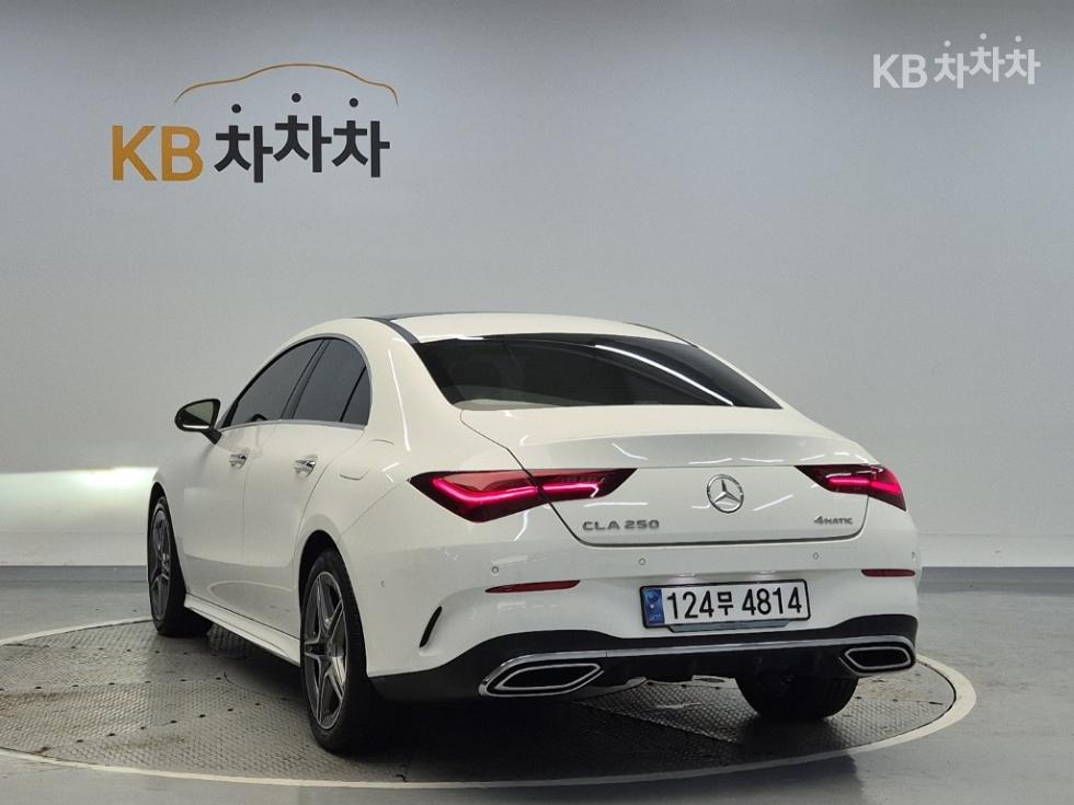 Mercedes-Benz CLA-Class AMG Line — фото 2