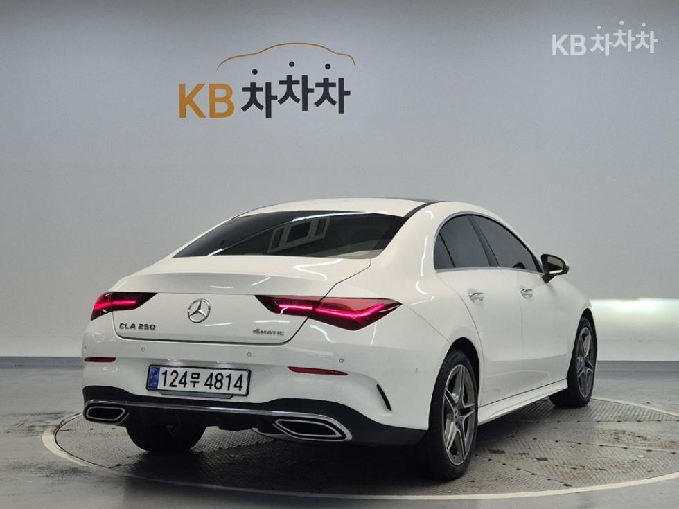 Mercedes-Benz CLA-Class AMG Line — фото 3