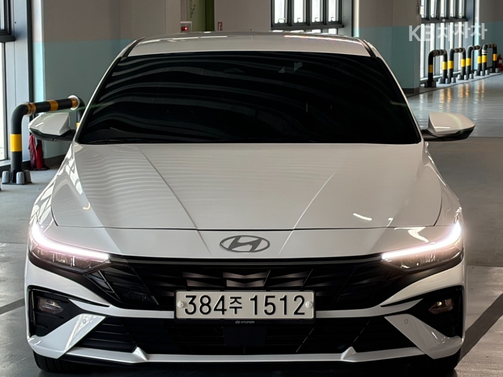 Hyundai Avante — фото 2
