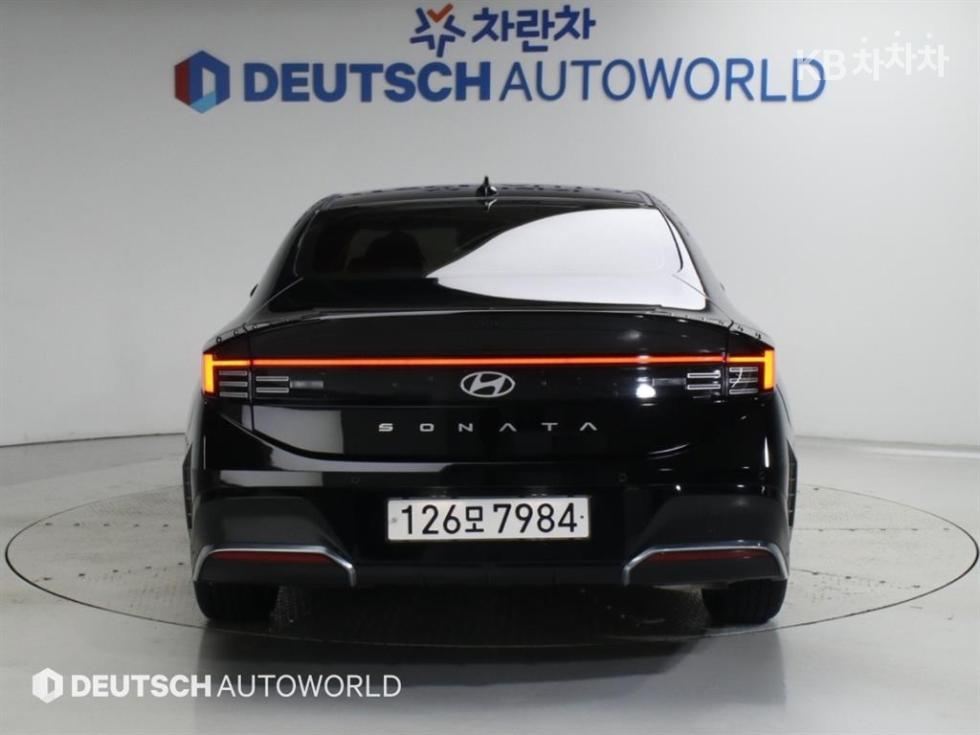 Hyundai Sonata Premium — фото 4