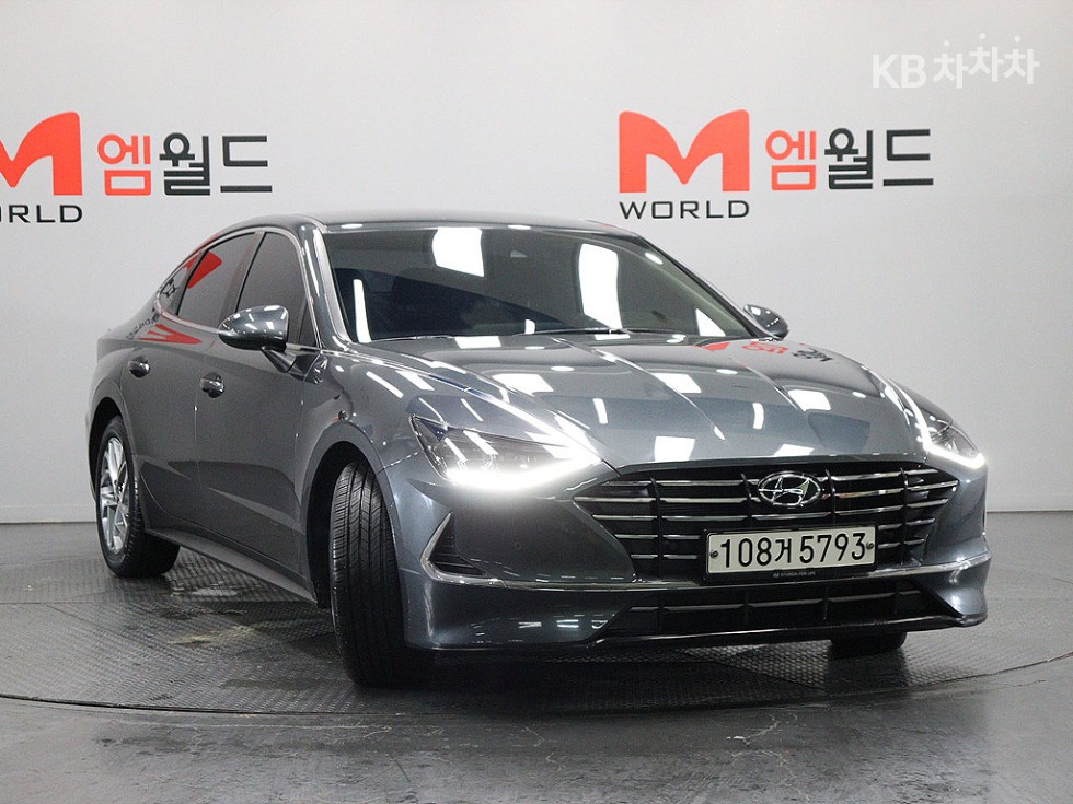 Hyundai Sonata Premium Family — фото 2