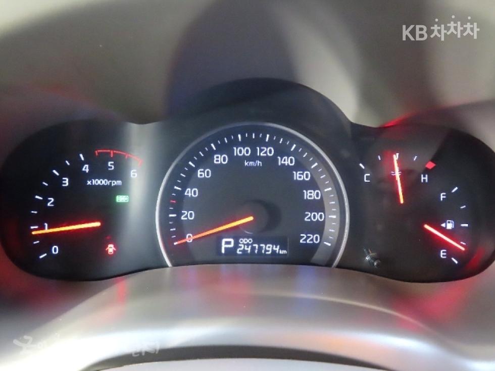 2012 - kia carnival