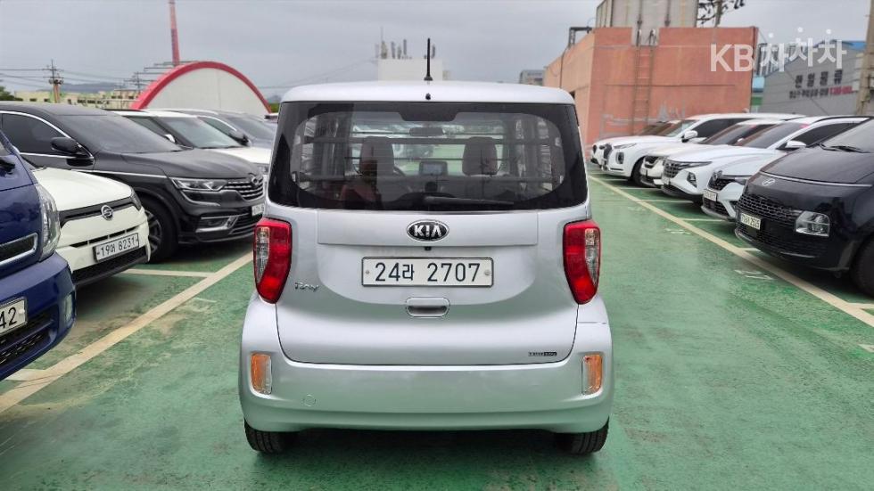 2014 - kia ray-ban