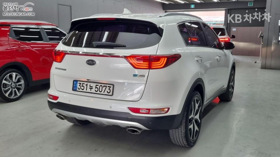 2016 - kia sportage