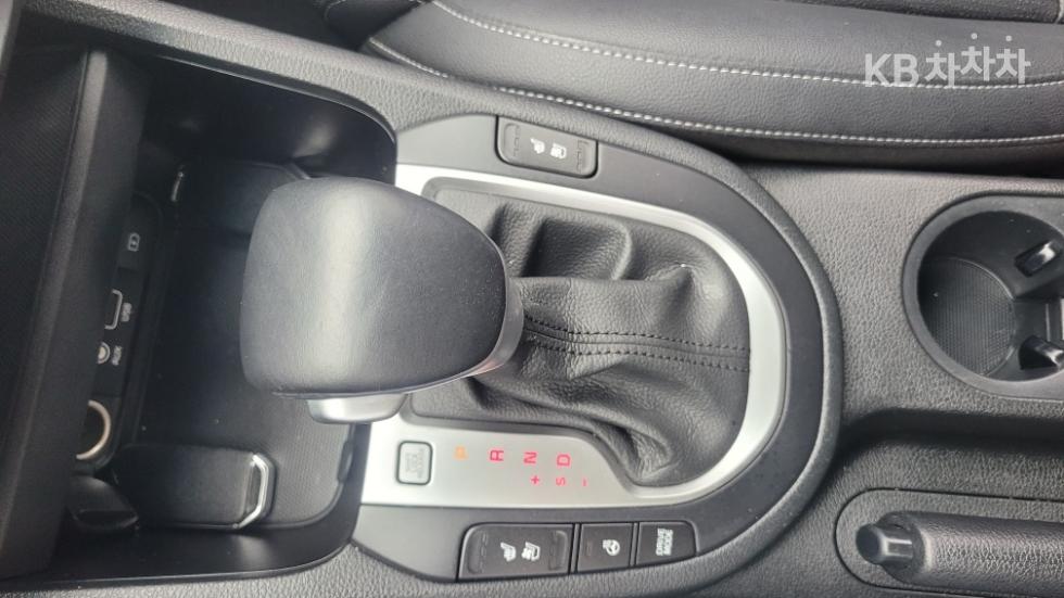 2019 - kia k3
