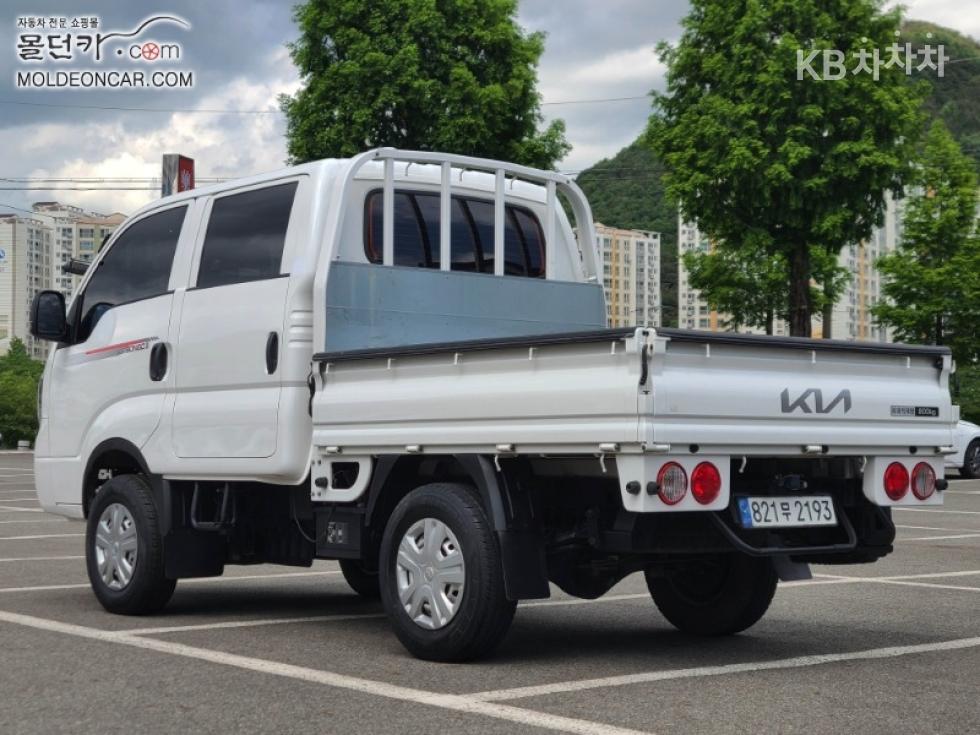 2022 - kia bongo iii