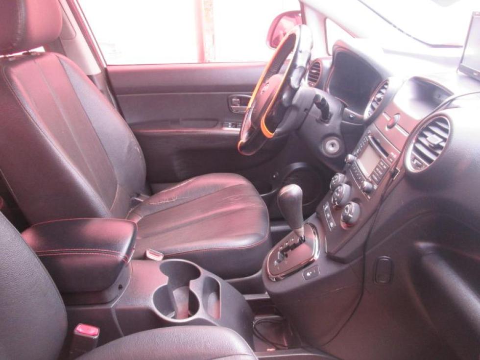 Kia Carens — miniaturë 7