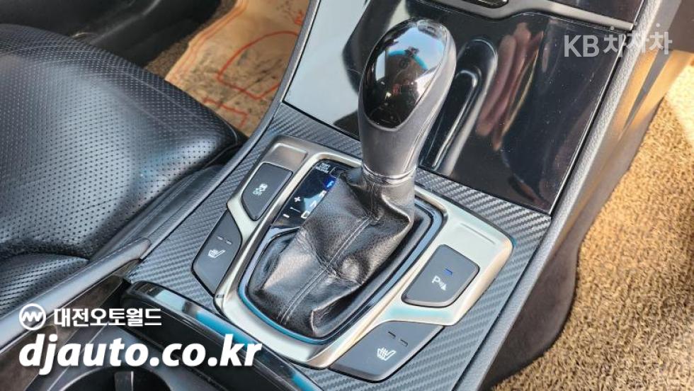 Hyundai Grandeur — miniaturë 13
