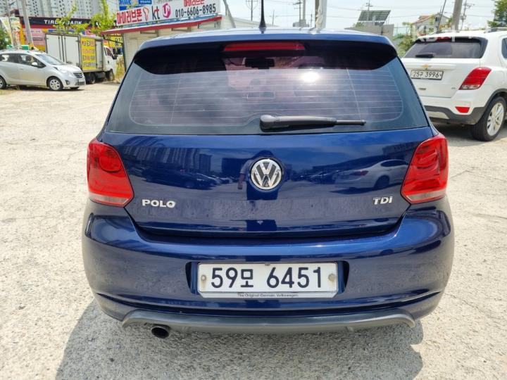 Volkswagen Polo 1.6 TDI R-Line 6
