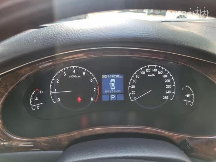 Hyundai Genesis BH330 LUXURY Prime Pack 7