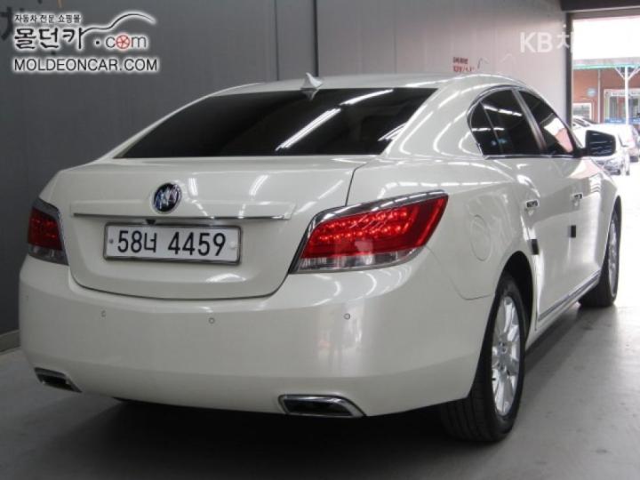 Chevrolet Alpheon CL240 Premium 4