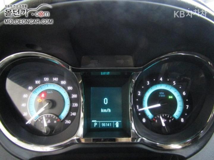 Chevrolet Alpheon CL240 Premium 8