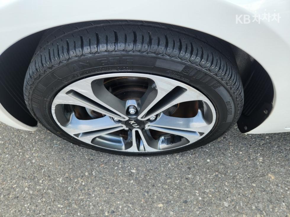 2013 - kia k3