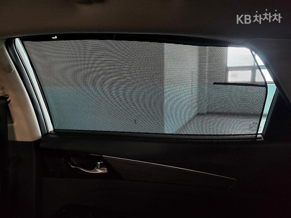 2021 - kia k7