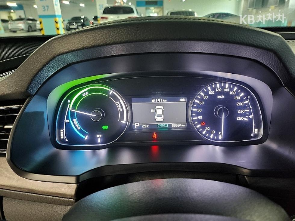 2021 - kia k7