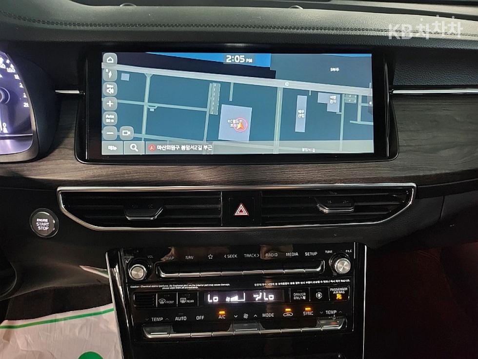 2021 - kia k7