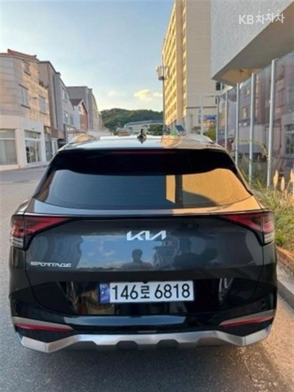 2023 - kia sportage