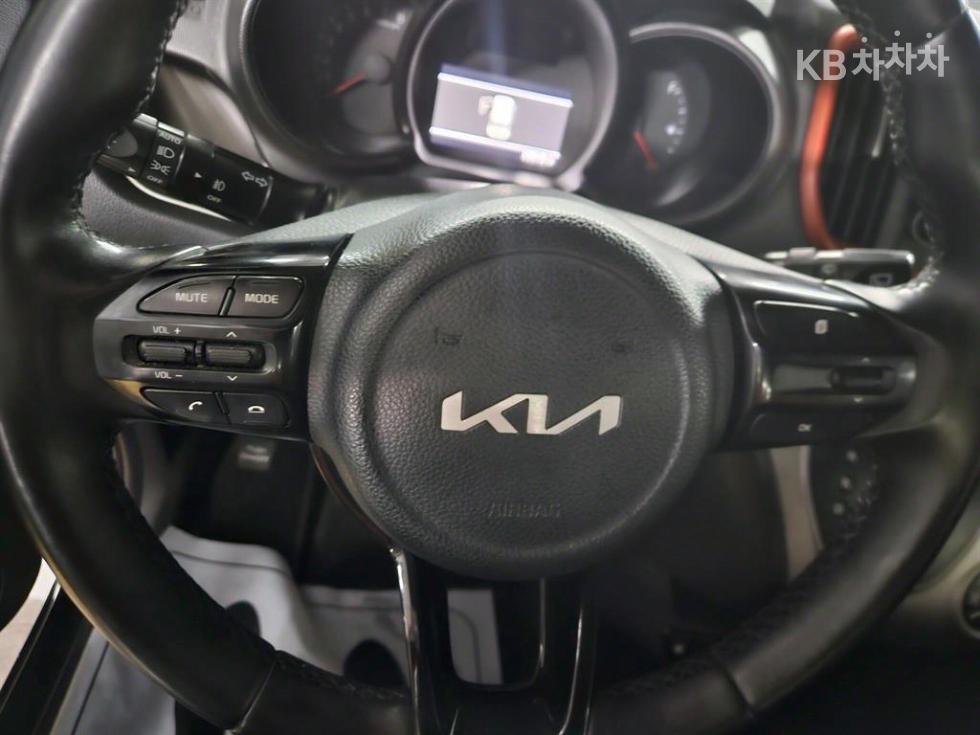 2022 - kia ray