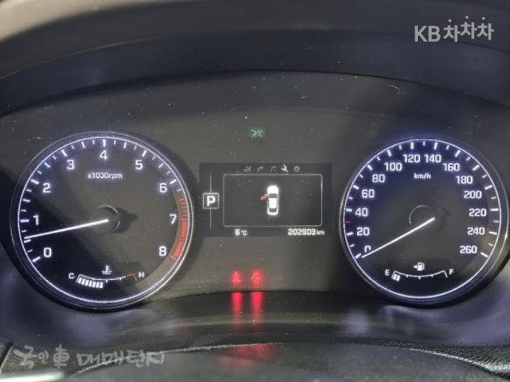 Hyundai Genesis DH G330 Premium AWD 8