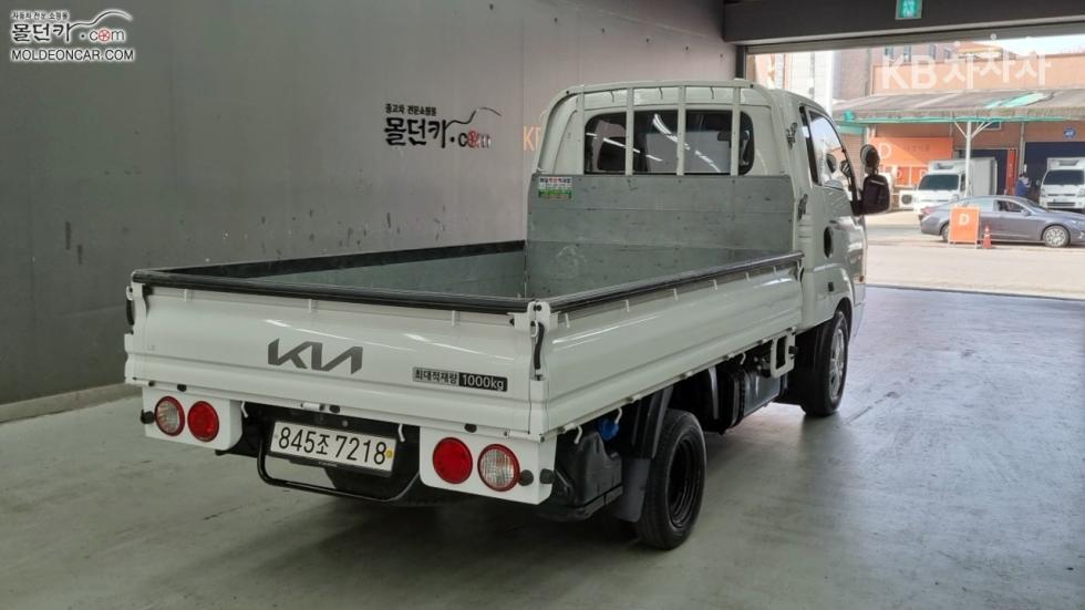 2020 - kia bongo iii