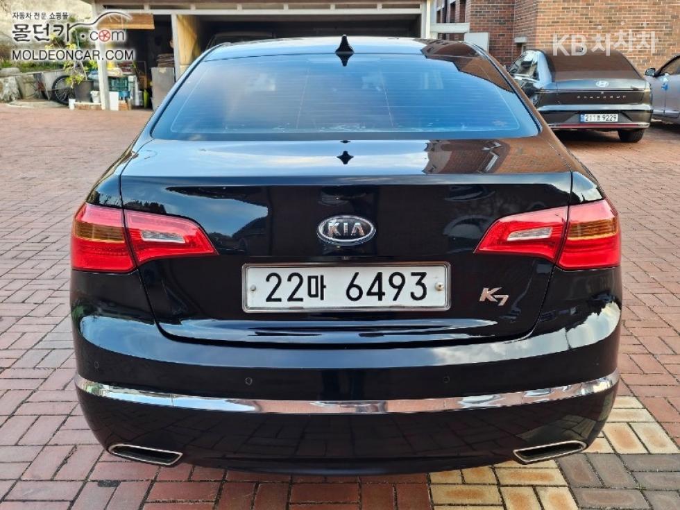 2010 - kia k7