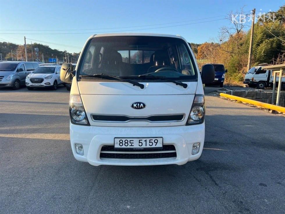 2014 - kia bongo iii