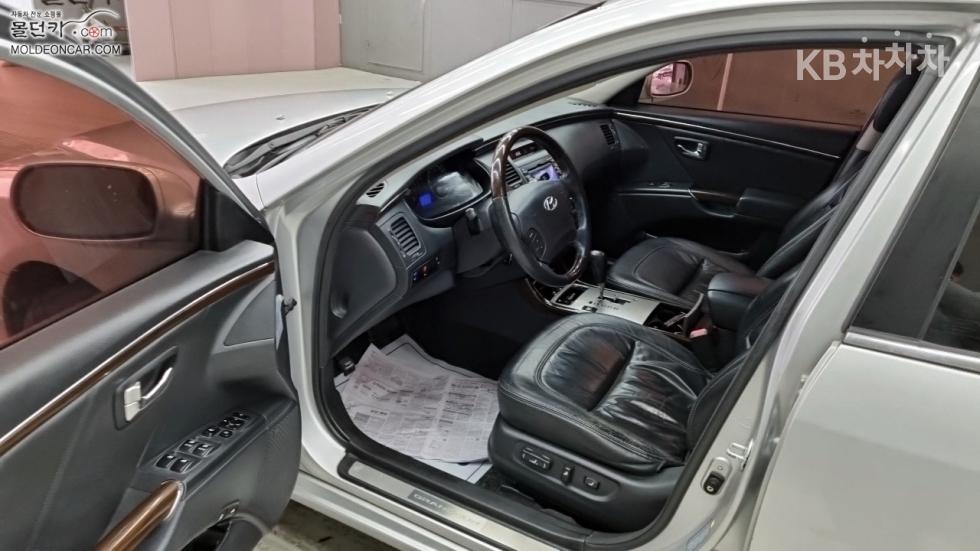 Hyundai Grandeur — miniaturë 9