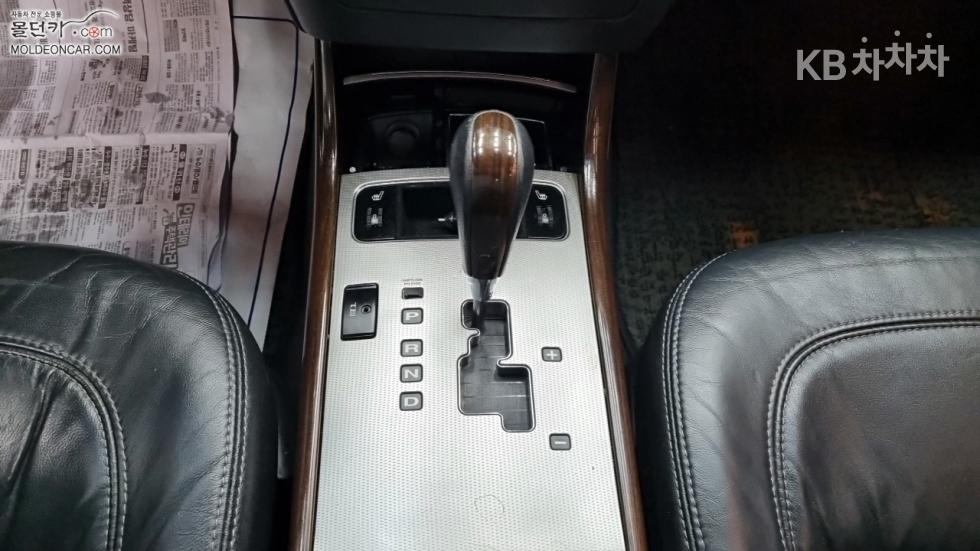 Hyundai Grandeur — miniaturë 14