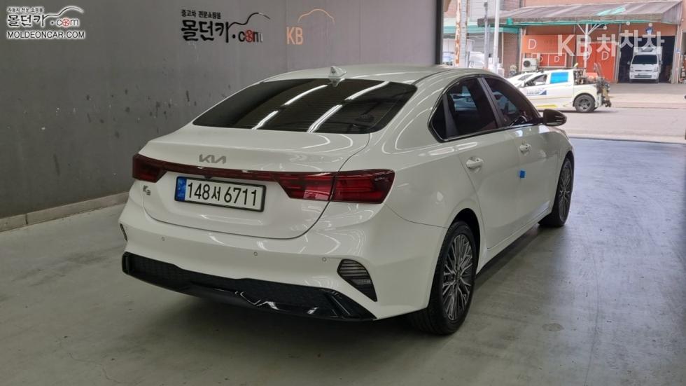 2022 - kia k3